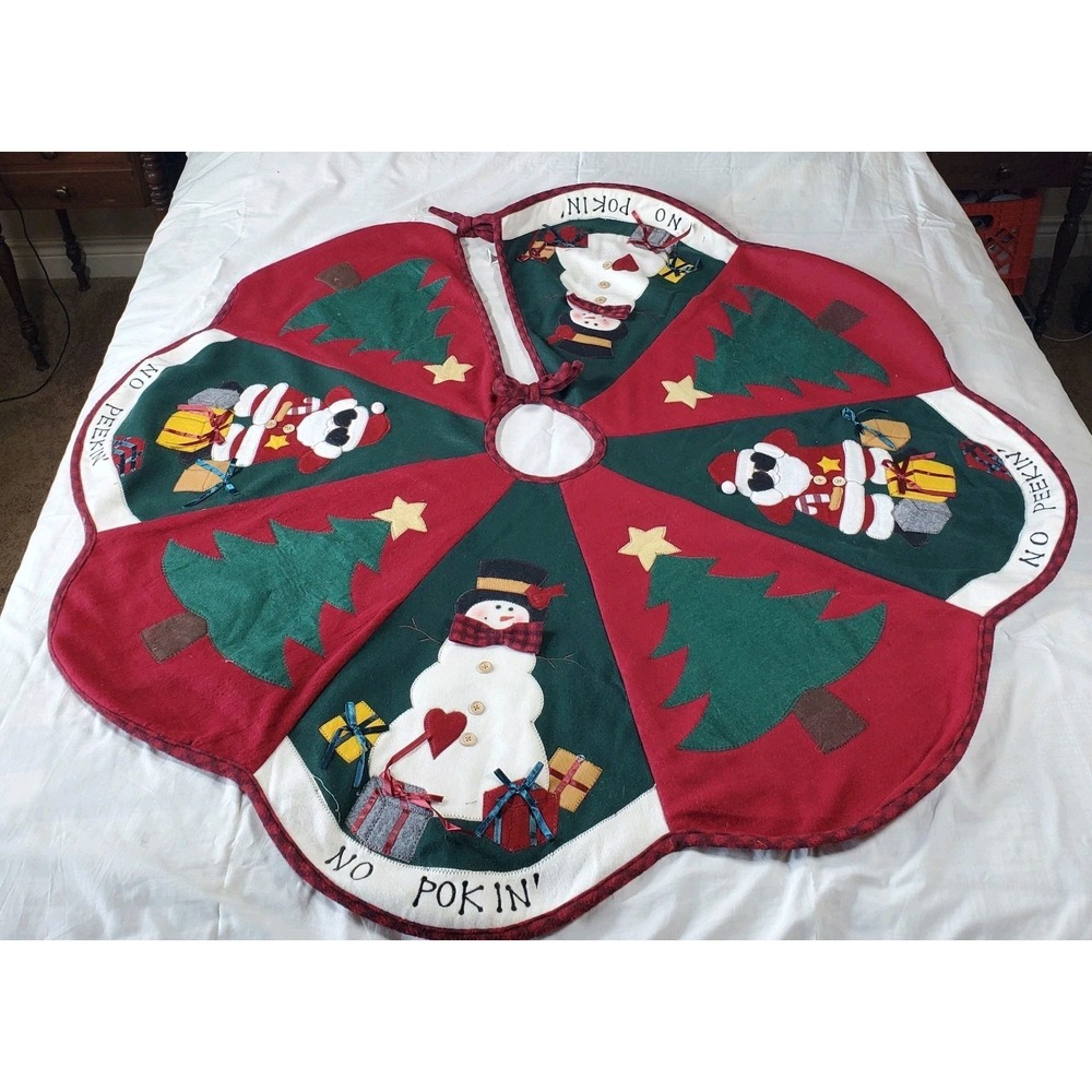 felt christmas tree skirt 51" Santa, Snowmen, Tree Colorful EUC Retro
